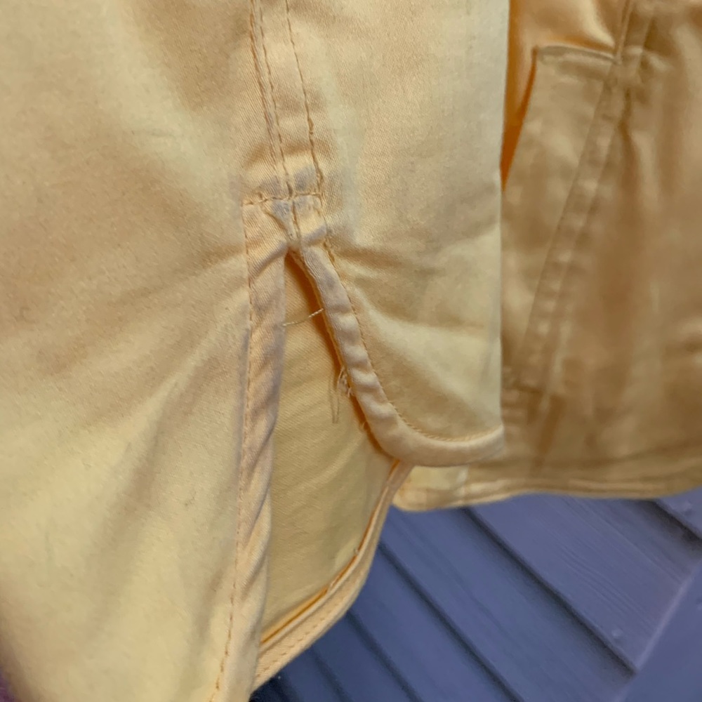 Ruby R 14P Yellow bead button jacket - Picture 14 of 15